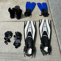 Fins And Diving Boots 
