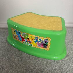 Sesame Street Step Stool