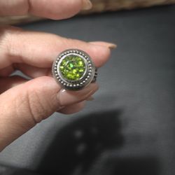 Silver Ring With Green Stone Size 8