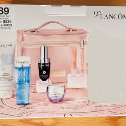 Lancome Beauty Box (Brand New)