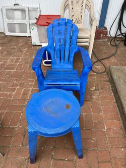 Lawn Chair And Foot Stand Plastic Simple By Workable