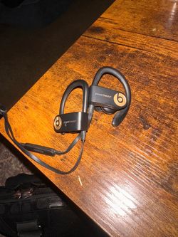 Beats PowerBeats3