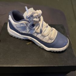 Kids Jordan 11 Retro low