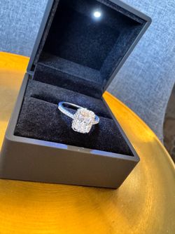 Brand new 2ct radiant moissanite s925 sterling silver Engagement Ring
