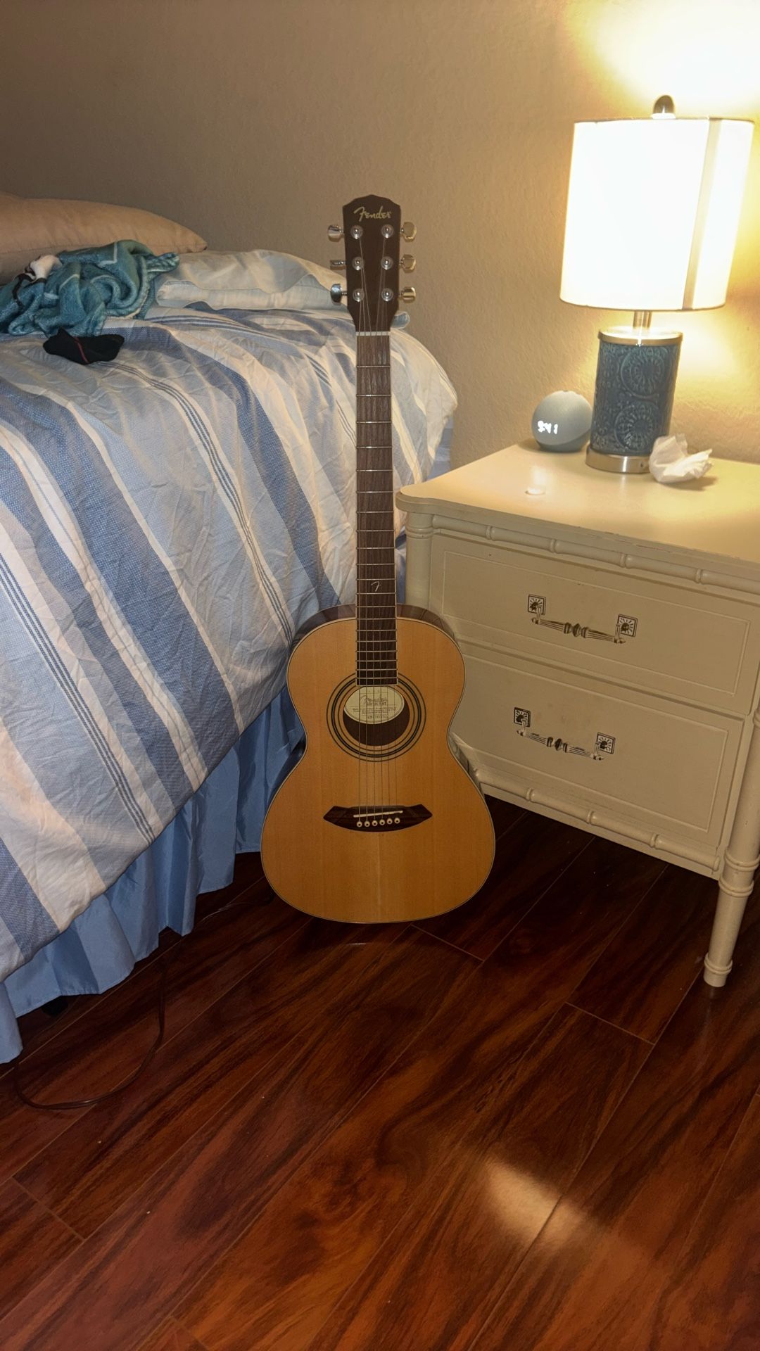 Fender GDP100 Parlor Acoustic Guitar in Natural finish