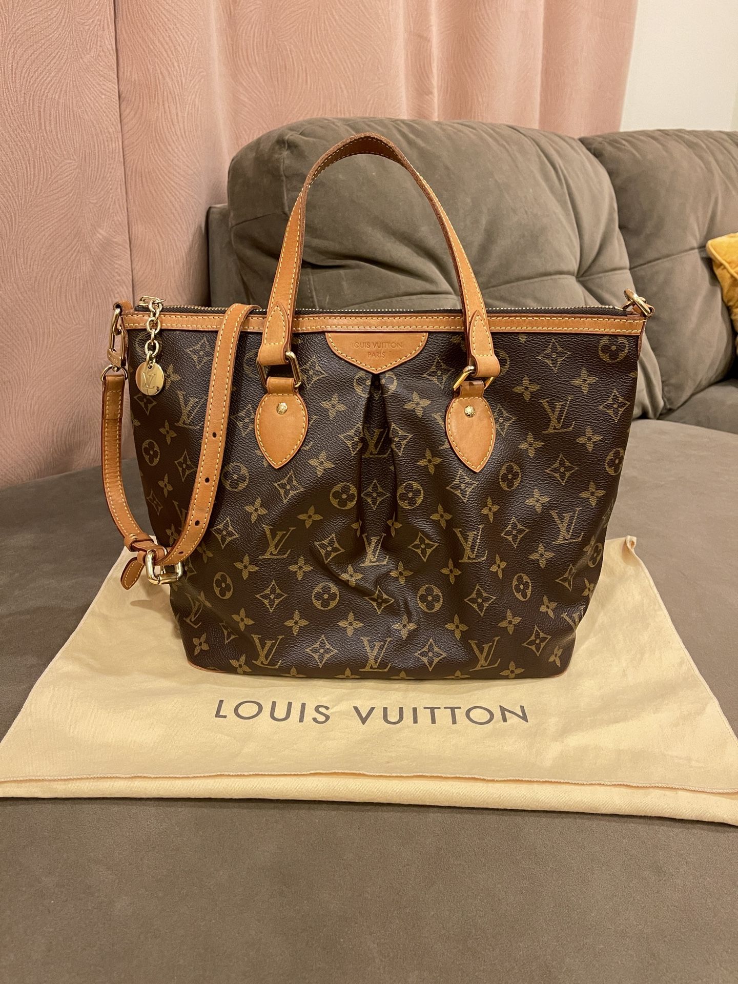 Louis Vuitton In Monogram Canvas PM