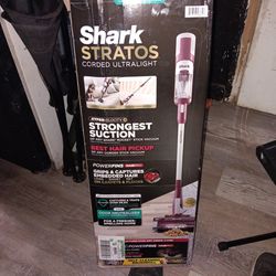 Shark Stratos Corded Ultralight