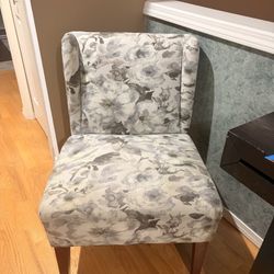 Modern Accent Chair – Floral Upholstery