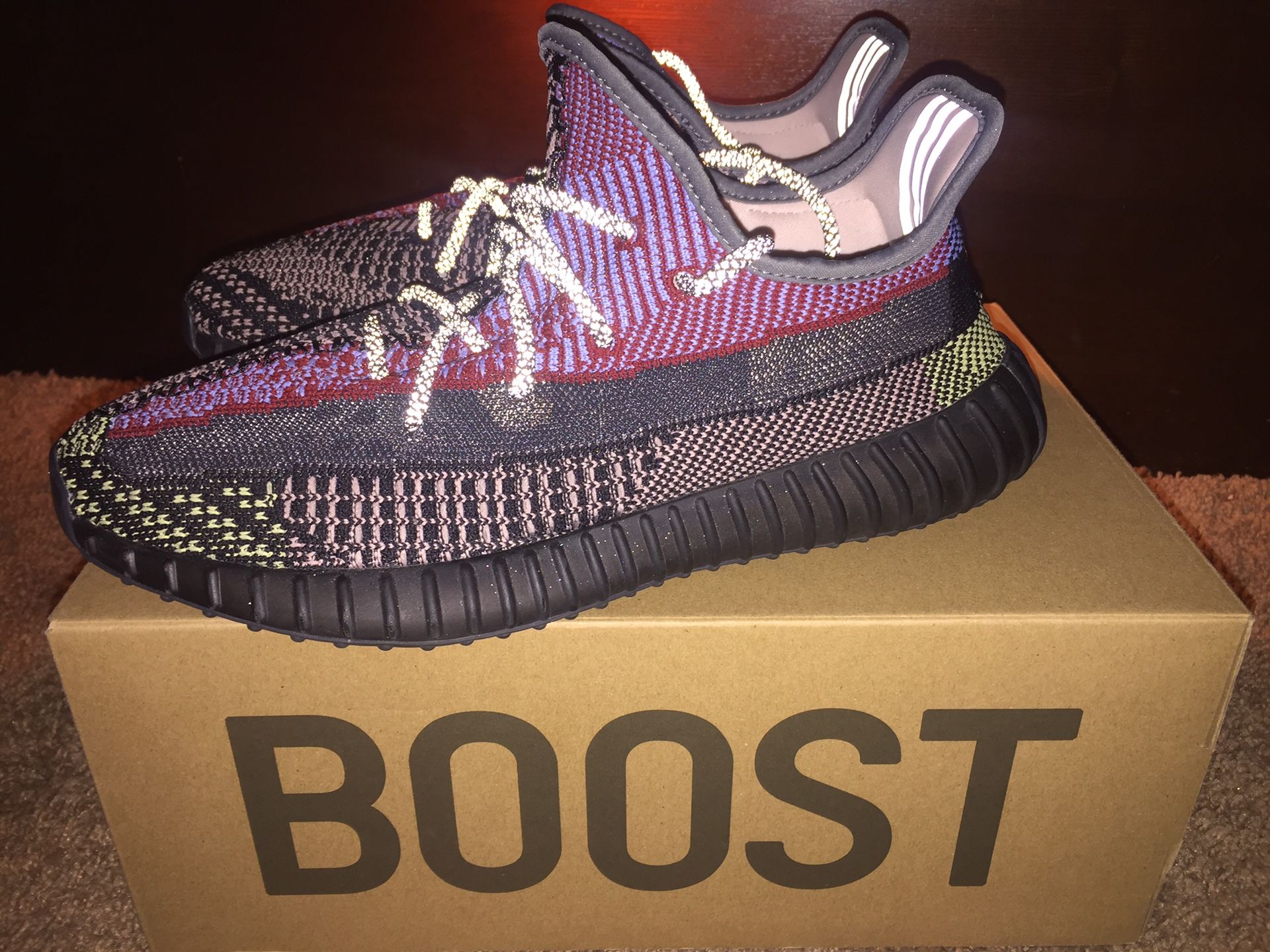 Adidas Yeezy yecheil non reflective 350 V2 size 10