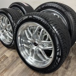 NEW 22x9.5 and 22x10.5 staggered weld wheels wrapped in 285/40r22 and 305/40r22 Lexani tires