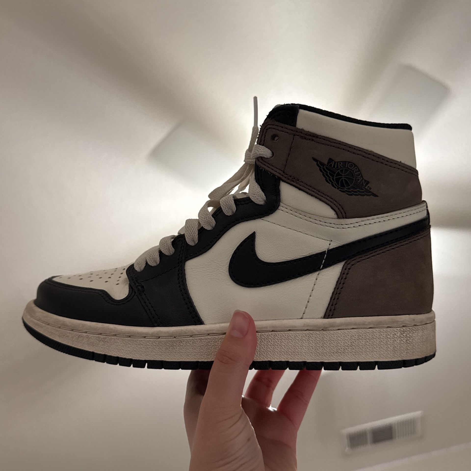 Jordan 1 High Dark Mocha OG