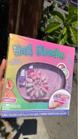 Nail Studio