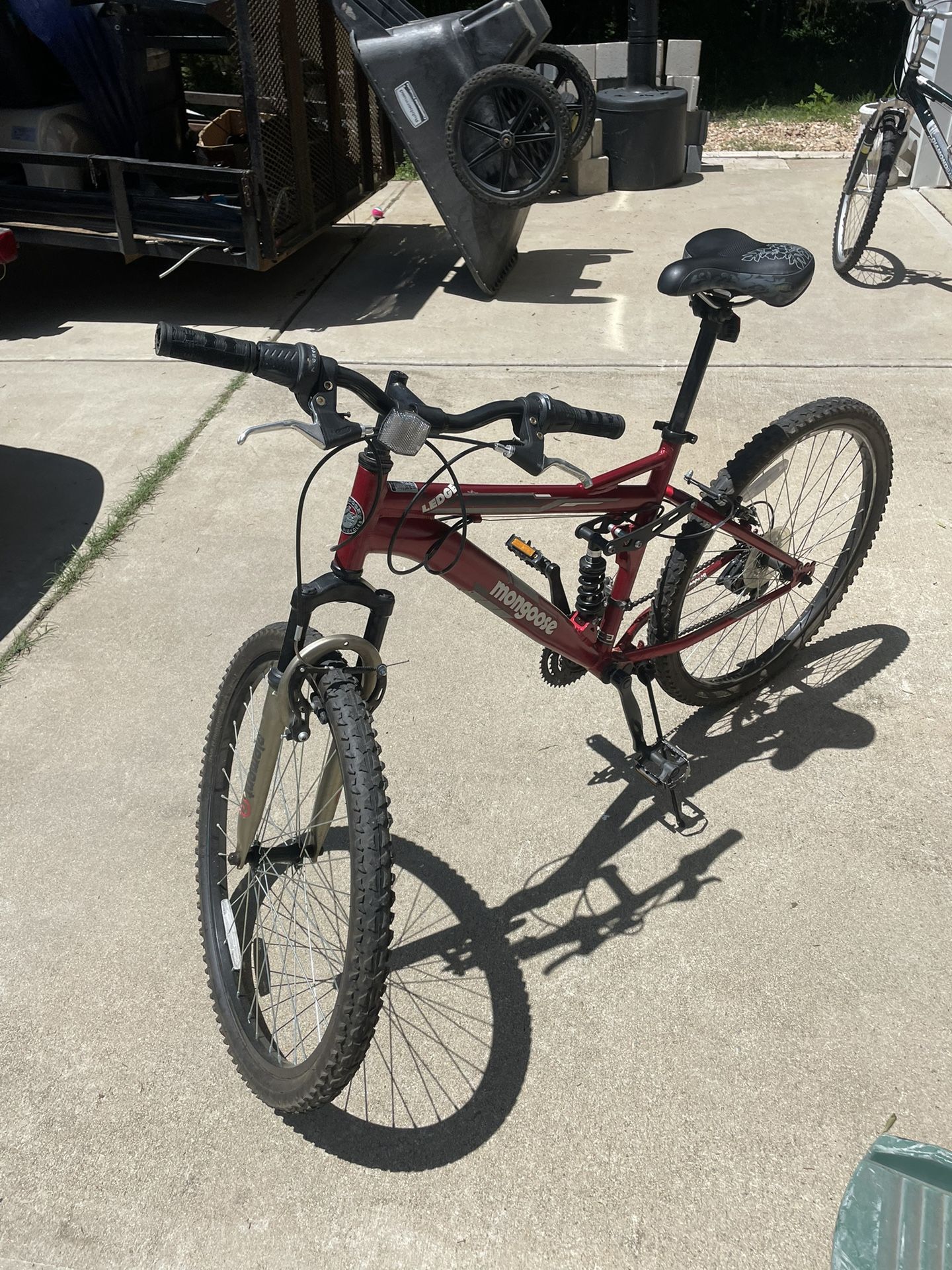Mongoose Ledge Bike