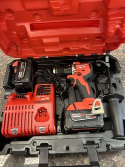 Milwaukee Brushless Hammer Drill Set 