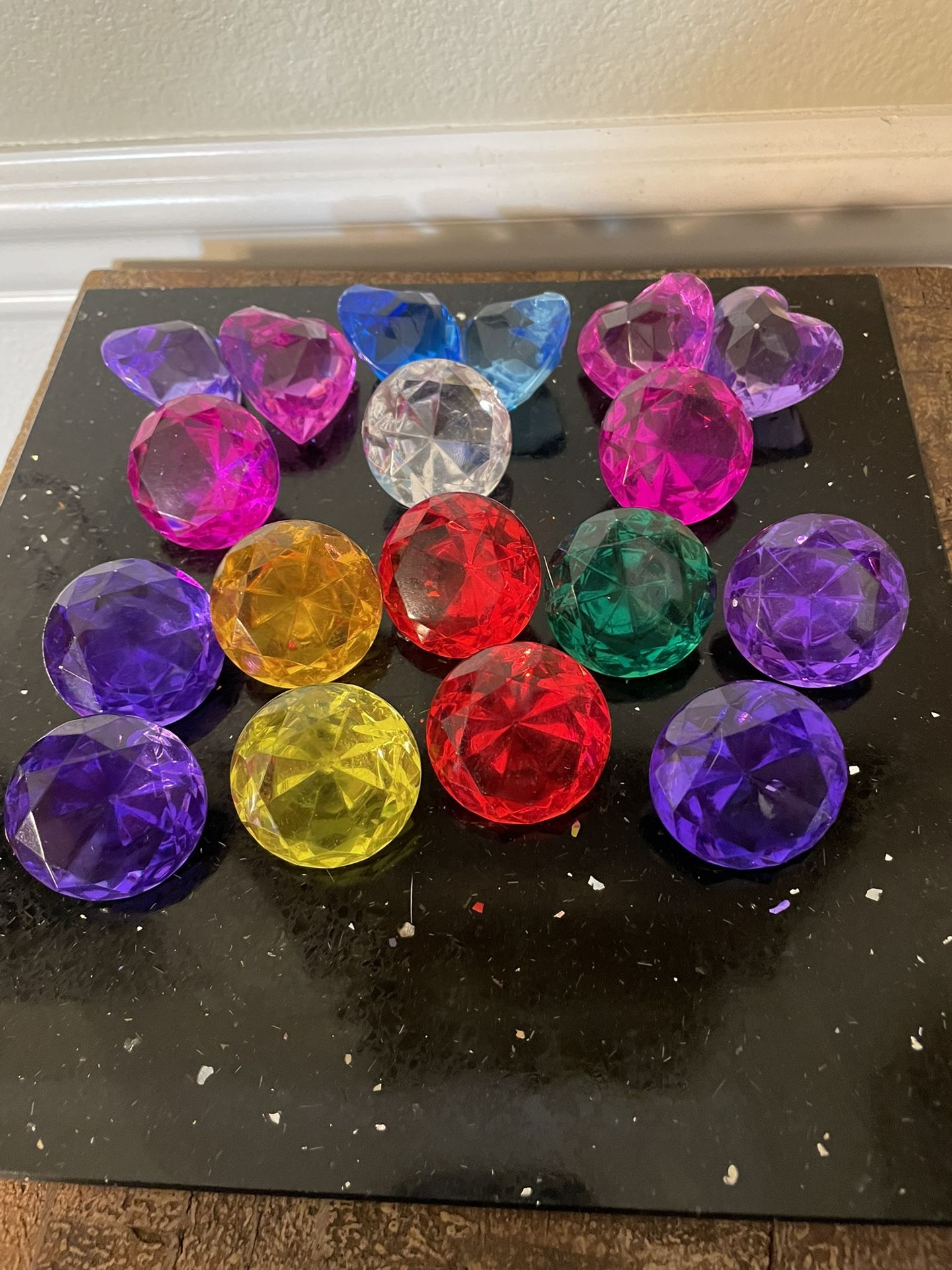 18 PCS Acrylic Diamond Gemstones