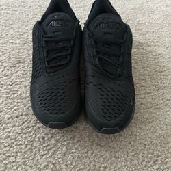 Nike Running Shoes For Men Size 7
