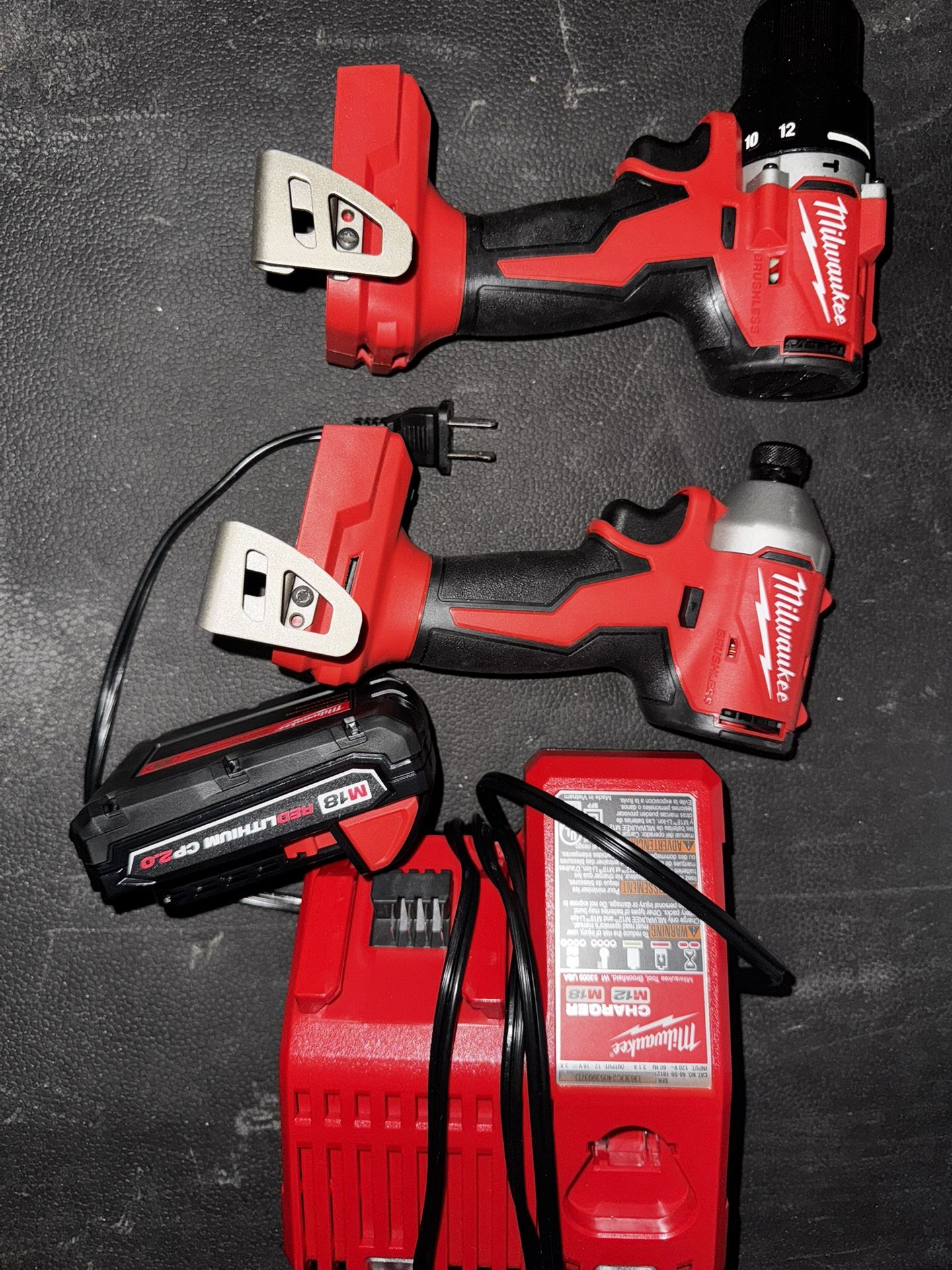 Drill Milwaukee Set