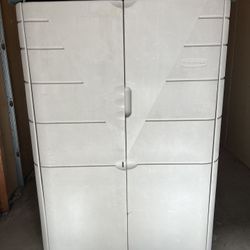 Rubbermaid Shed 