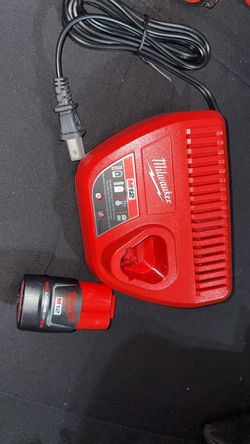Milwaukee 2.0 M12 battery set