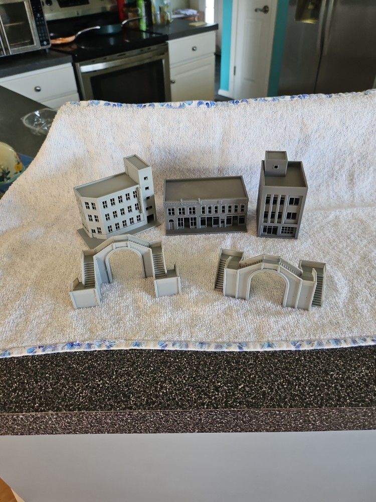 N-scale Unpainted Starter Kit