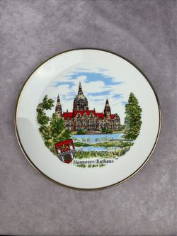 VTG Hannover Rathaus Germany Souvenir Collector Plate JUKIMO 7.25” Gold Rim