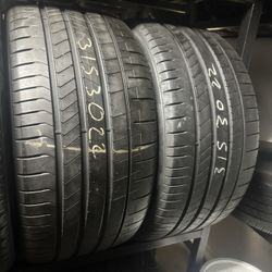 PAIR OF TIRE 315 30 22 PIRELLI 85% LIFE