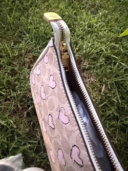Woman purse