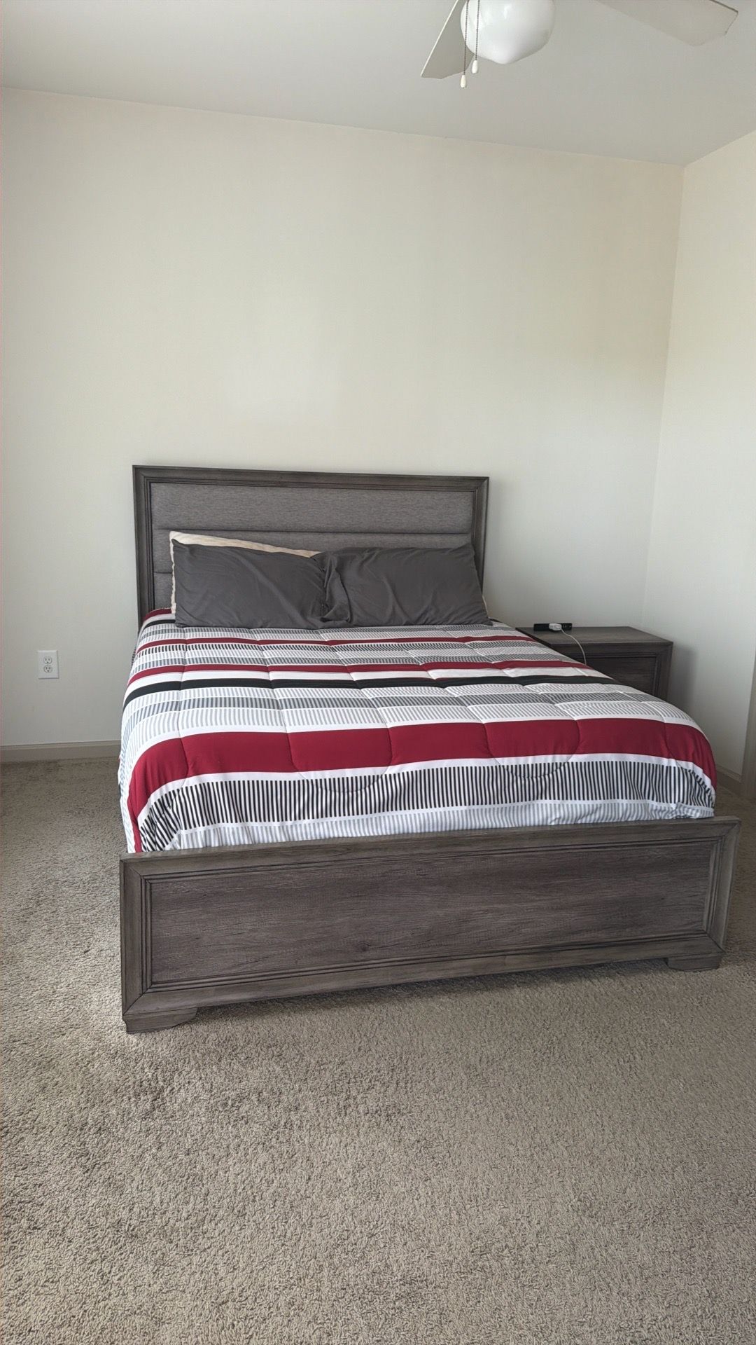 Urgent Sale - Queen Size Bed Frame w/nightstand