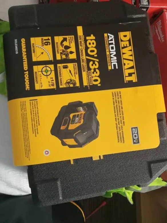 Brand New DeWalt Laser Level 20 Volt