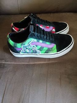 Vans Old Skool Nightmare Before Christmas Sneakers size 3.5 mens,  5.0 women's... Asking  $55obo