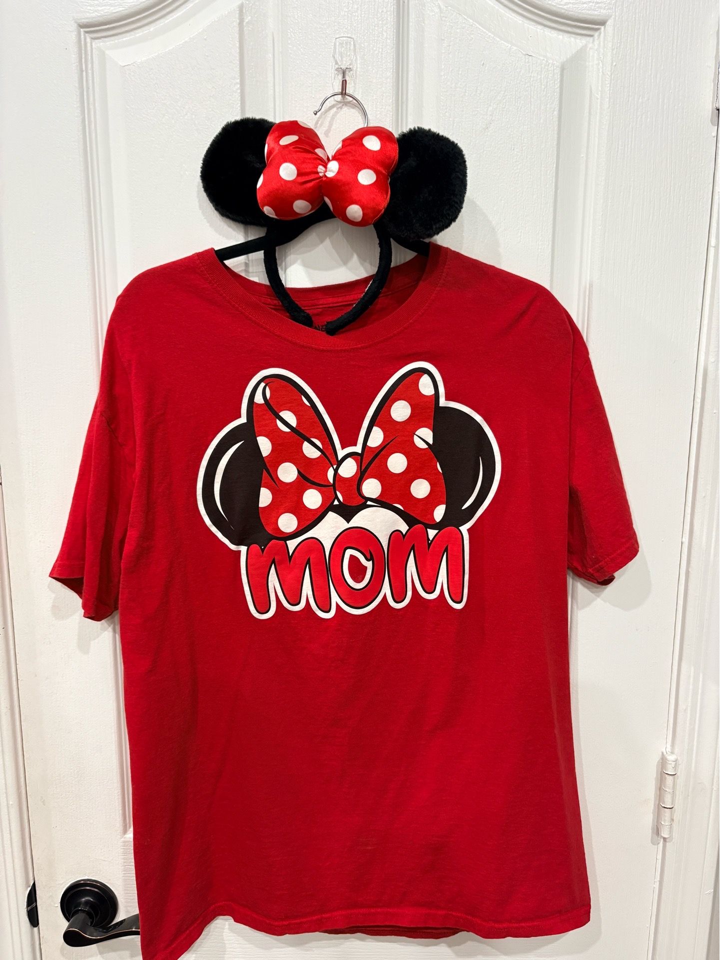 Disney Mom Shirt with Minnie Ears
