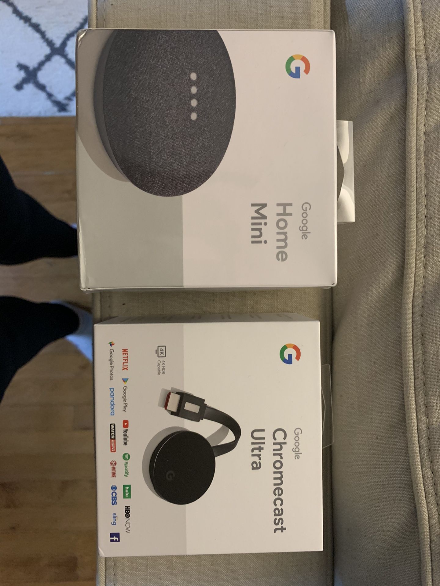 Google Chromcast and Google Home Mini