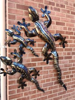 Outdoor metal yard art patio decor handcrafted