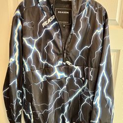 Men’s Windbreaker  Size medium 