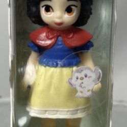 Disney Snow White Mini Brand Collectible