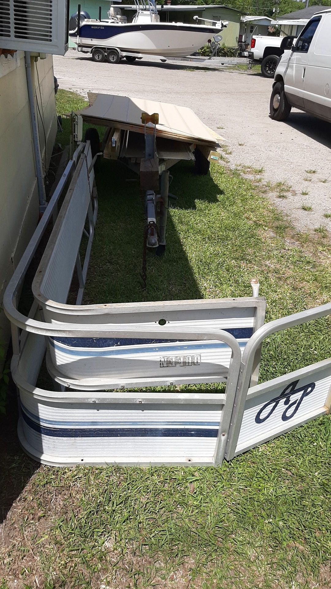 Railings for 24ft pontoon boat for Sale in Astor, FL OfferUp