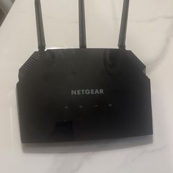 Netgear AC2000 Smart WiFi Router (R6850)