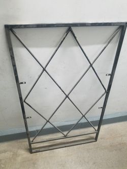 Metal/ Trellis 