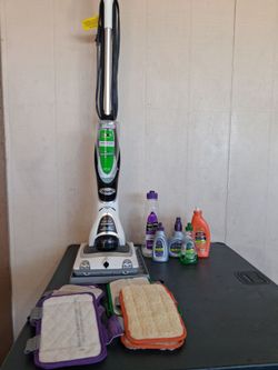 Shark cleaning system