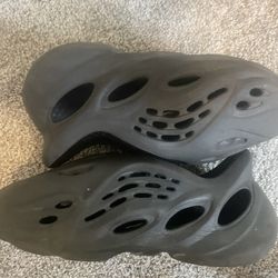 OG YZY Foam Runner 