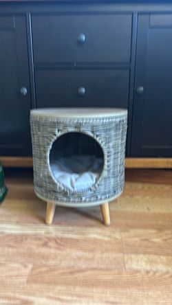 Cat bed
