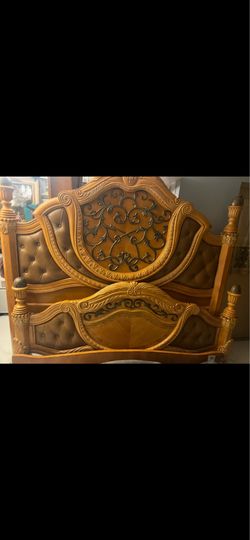Aico Amini King size bed