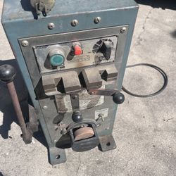 Bandsaw Blade Welder By Enco