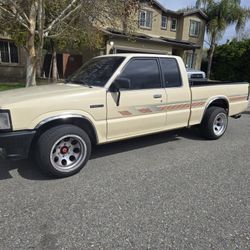 1989 Mazda B-Series Pickup