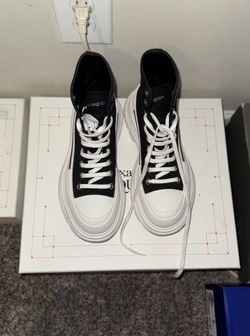 Alexander McQueen 36.5 6.5