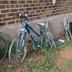 2 Bikes