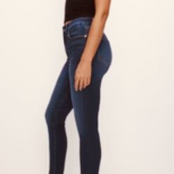 Good America Jeans Skinny Leg Style NWT size 14