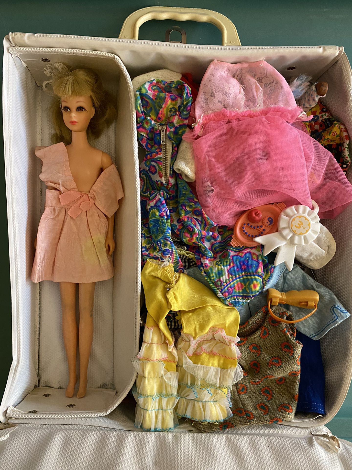 Vintage Barbie With Case And Clothes