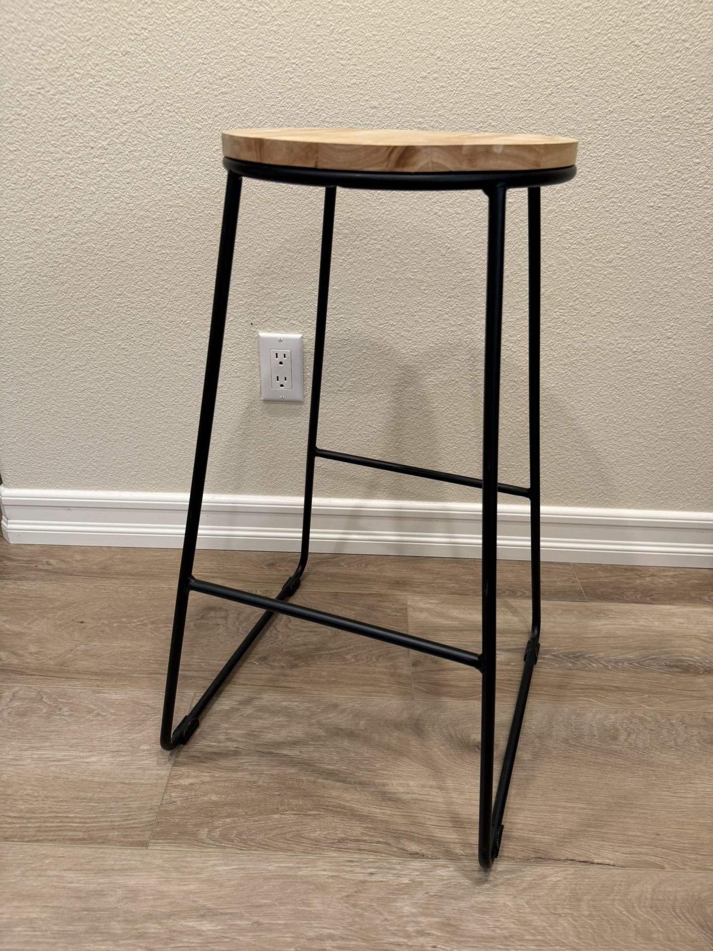 Bar Height Stool 