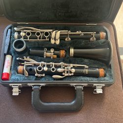 Yamaha Clarinet 